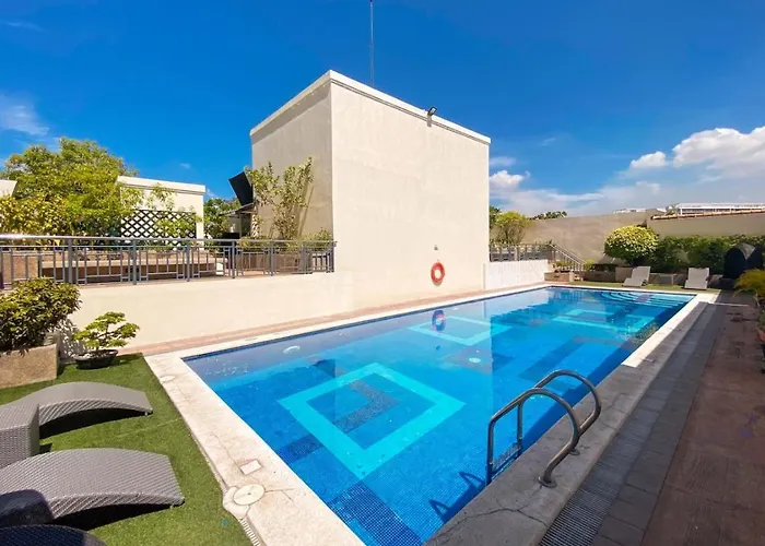 Modern Stylish In Mckinley Wifi Apartamento *